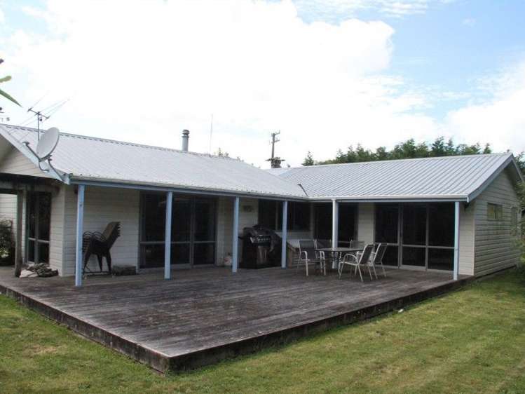 382 Awai Road Tarurutangi_35