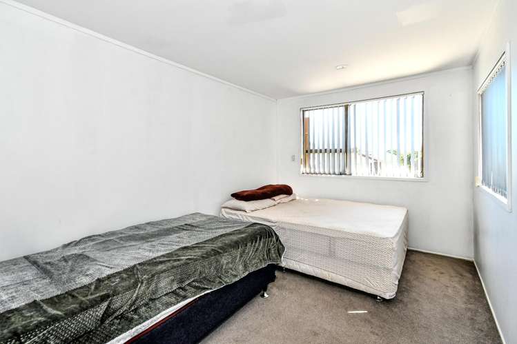 14 Shalimar Place Clover Park_9