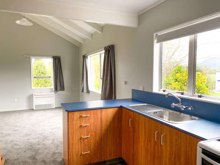 108 Commercial Street Takaka_3