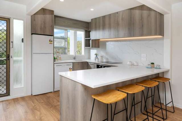 3/28 Evelyn Place Hillcrest_1