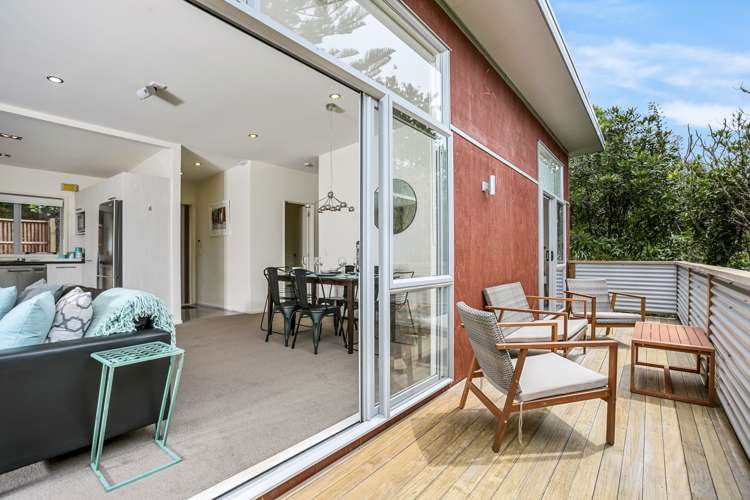 23 Crocombe Crescent Beach Haven_2