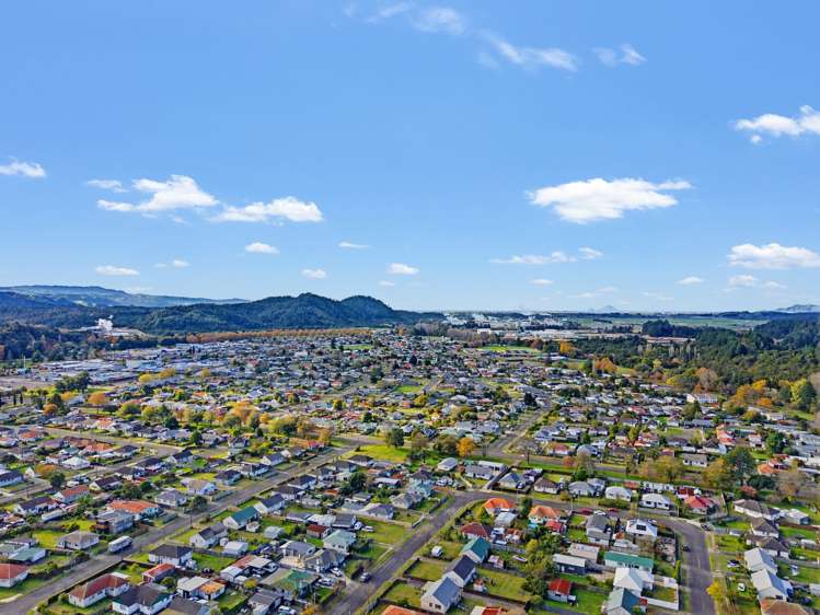 32 Vogel Street Kawerau_19