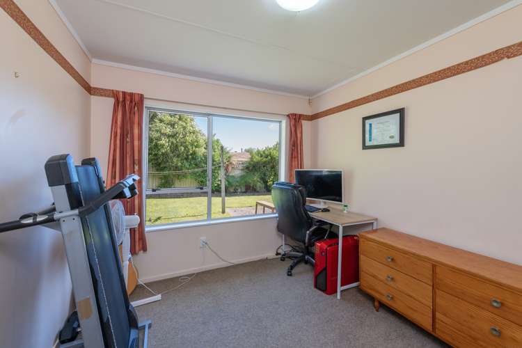 8 Silverbirch Grove The Brook_14