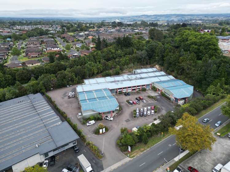 Tenancy 7, 130 Maleme Street Greerton_7