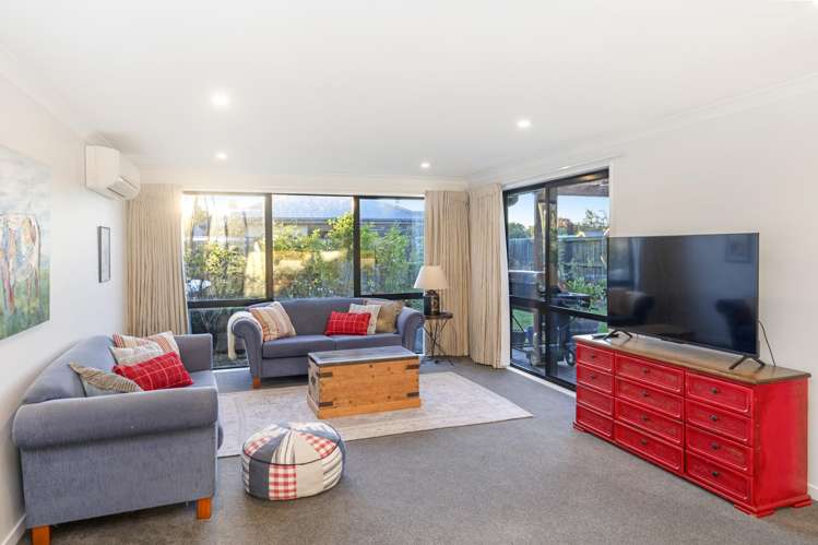 8 Walter Place Kirwee_22