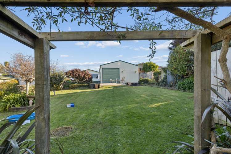186 Russell Road Huntly_24