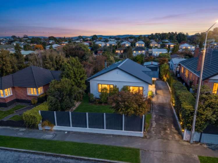 27 Preston Street Highfield_17