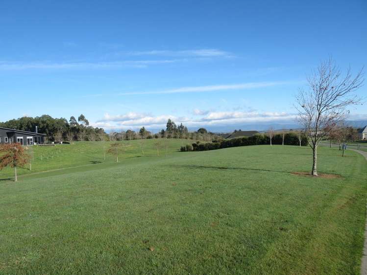 11 Fairway Drive Martinborough_6