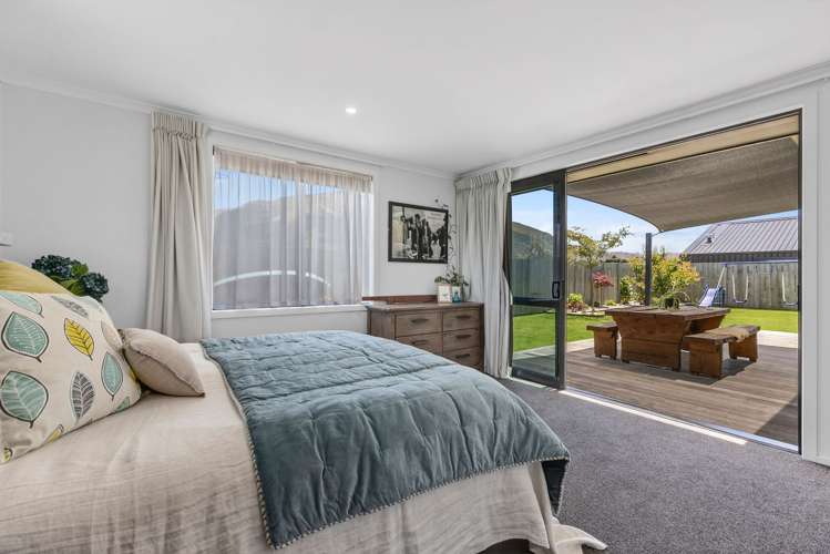 9 Isthmus Place Lake Hawea_13