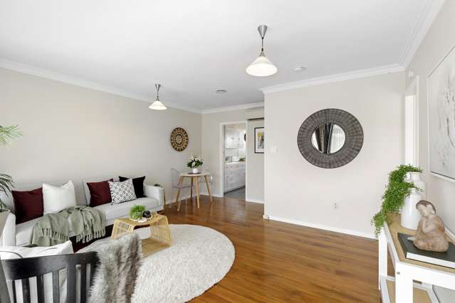 2/1 Saulbrey Grove Woburn_2