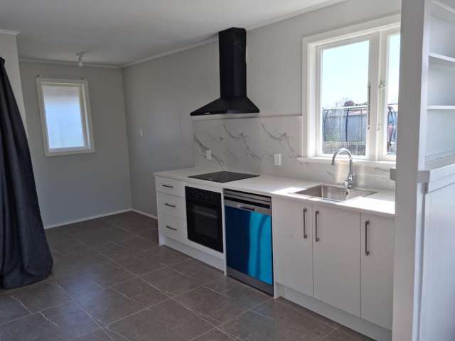 5 Island View Road Western Heights_1