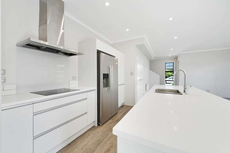 13 Te Aho Matua Road Hobsonville_8