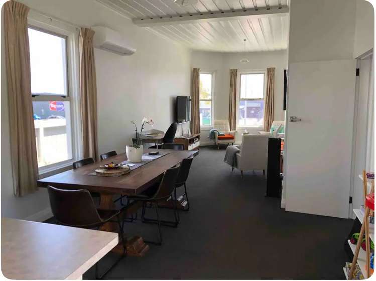 210 Courtenay Street New Plymouth Central_7