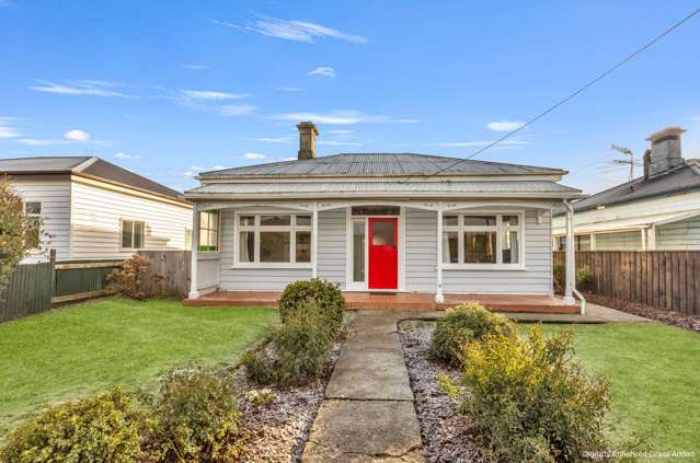 Classic Villa With A Walk-to-Town Address