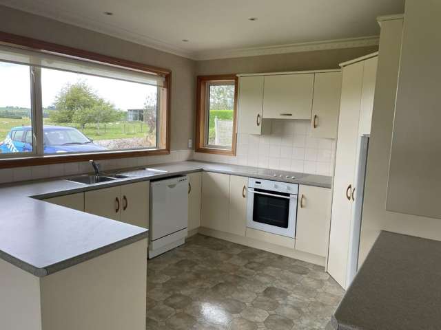 638 Paterson Road Waimumu_4