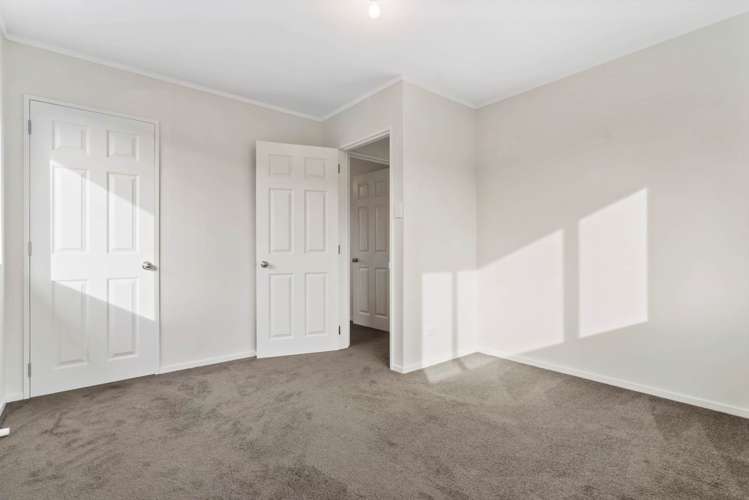 10 Milan Drive Glen Eden_17