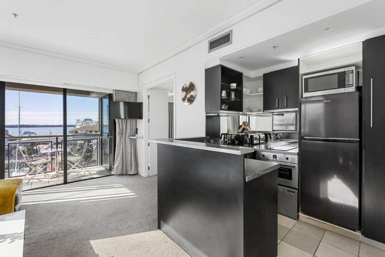 401/85 Customs Street West Auckland Central_6
