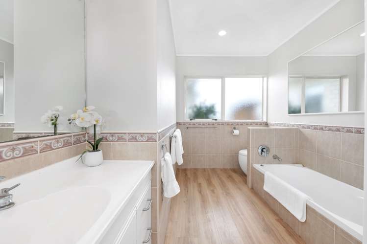 28 Cottesmore Place Huntington Park_19