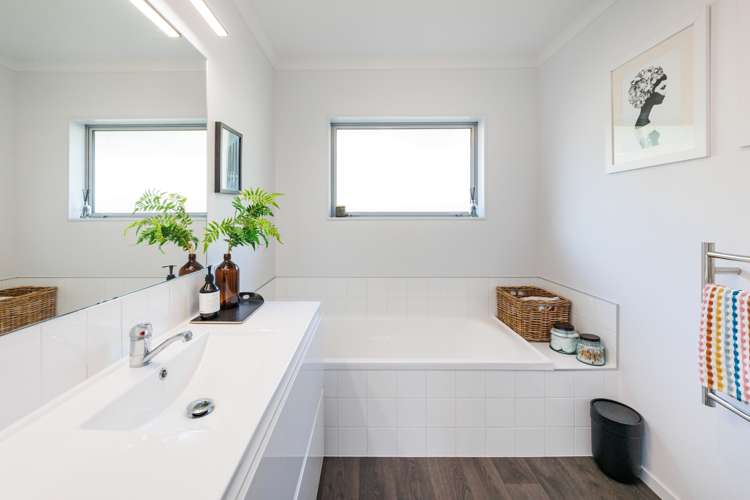 103 Cashmere Drive Fitzherbert_20