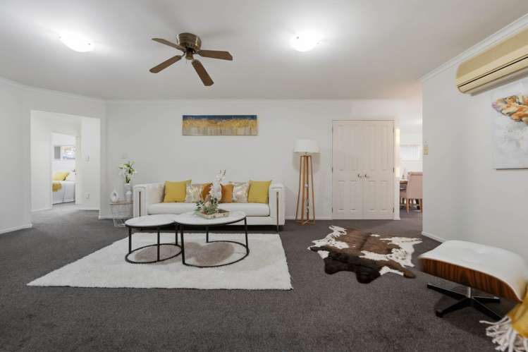 6 Hansworth Place Flat Bush_3