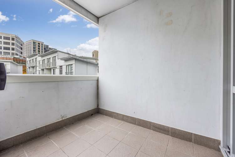 7d/15 City Road Auckland Central_6