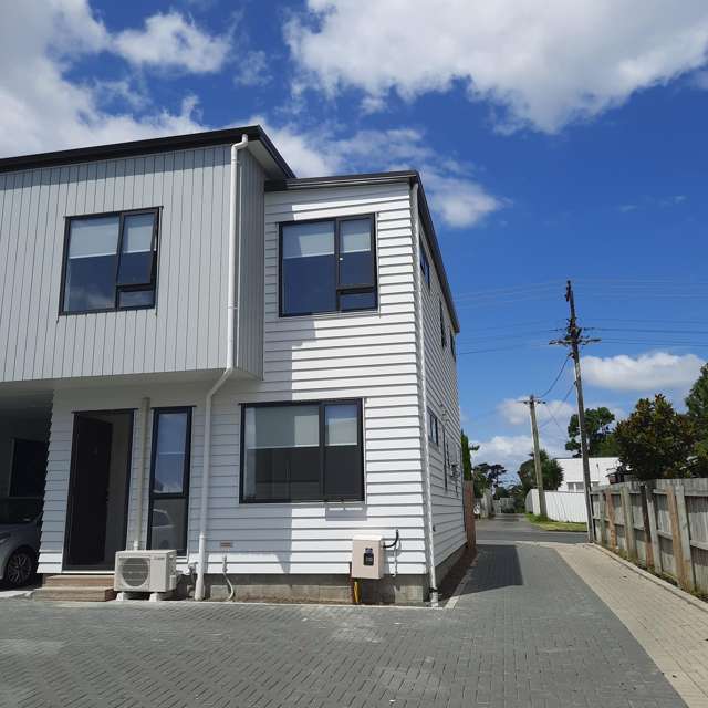 69b ASTLEY AVENUE New Lynn_2