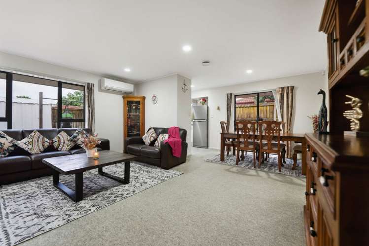 47 Michael Jones Drive Flat Bush_6