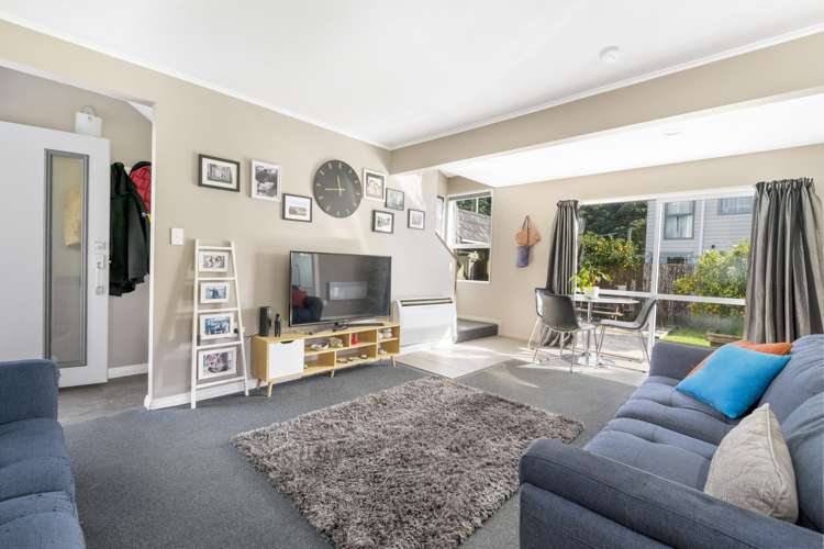 58 Beach Road Waikawa_4