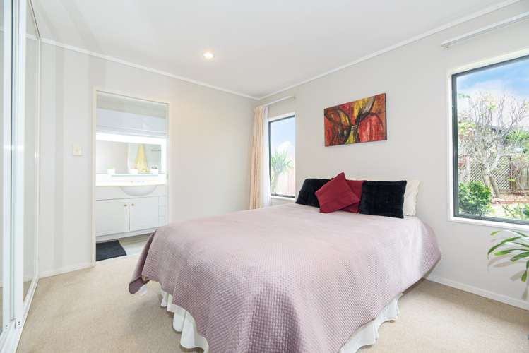 50 Burswood Drive Pakuranga Heights_11