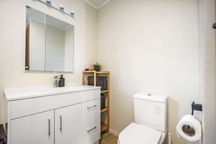 24a Childs Avenue Pukekohe_12