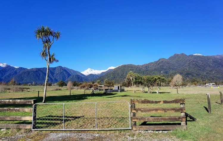 407 Fox Glacier Highway Franz Josef Glacier_25
