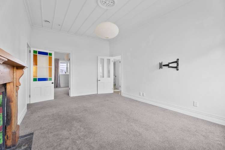 52 Dean Street 10031_1
