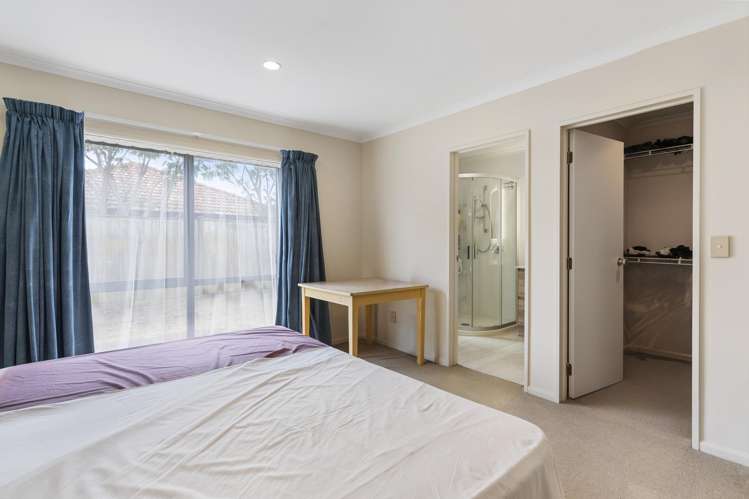 2 Erne Crescent East Tamaki_10