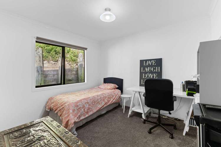 7 Waterloo Place Westown_10