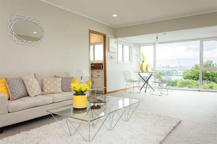 4/7 Lydia Avenue Northcote_0