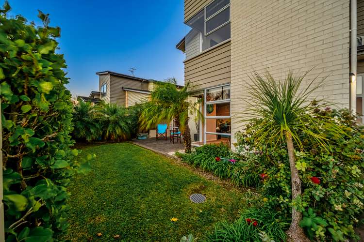 50 Topland Drive Flat Bush_24