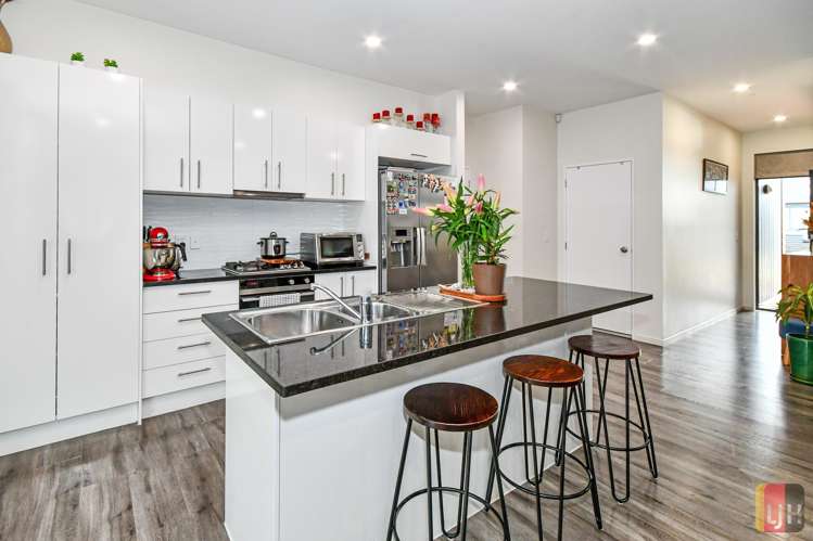 13 Te Aparangi Road Papakura_5