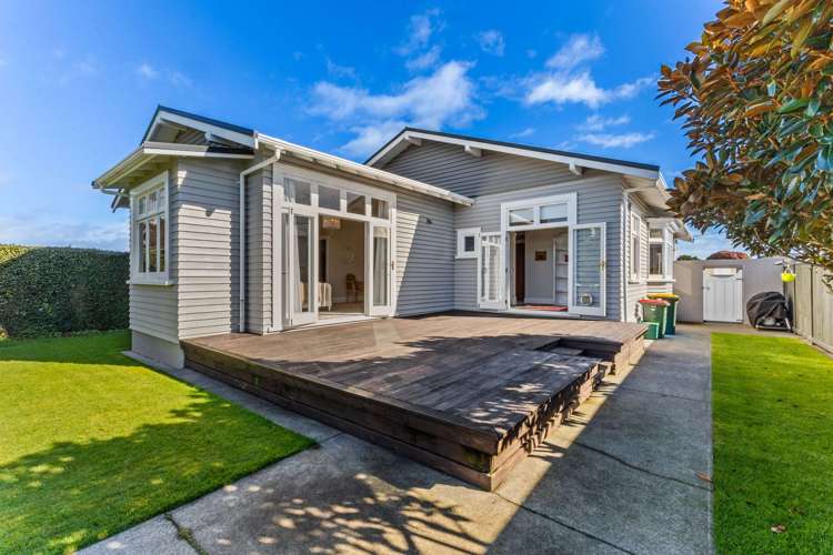 21 Glen Almond New Plymouth_33