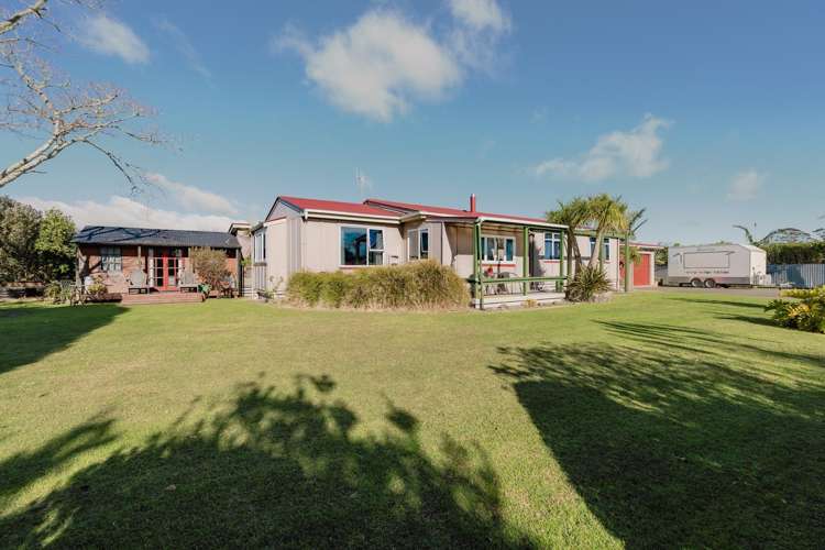 3 Baird Road Waiotahe_17