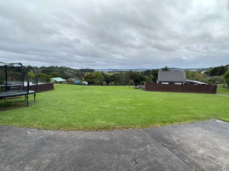 372 Redoubt Road Totara Park_17