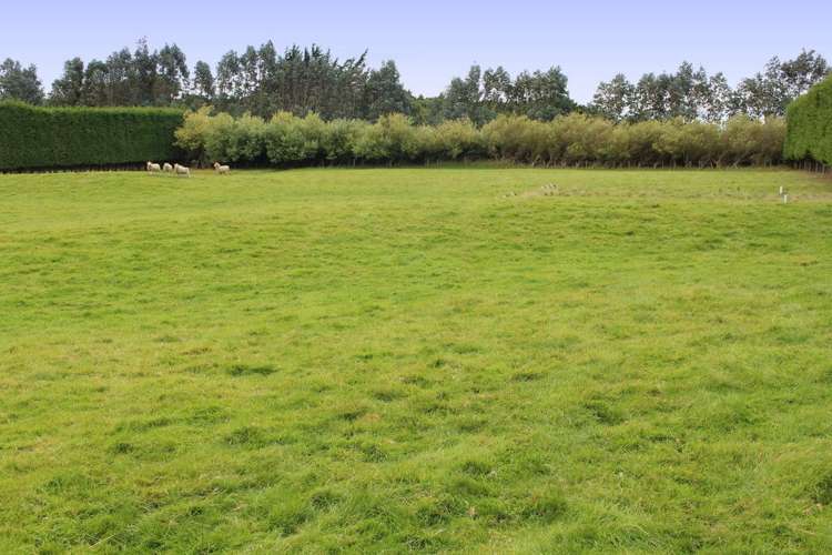 232 Oreti Road Otatara_11