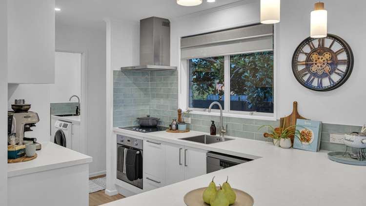 9 Charnwood Crescent Bishopdale_5