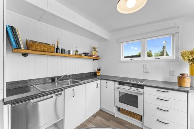 17 Lake Road Mangakino_3