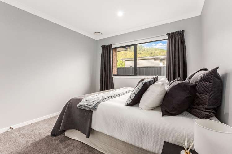 6 Salisbury Crescent Wallaceville_10