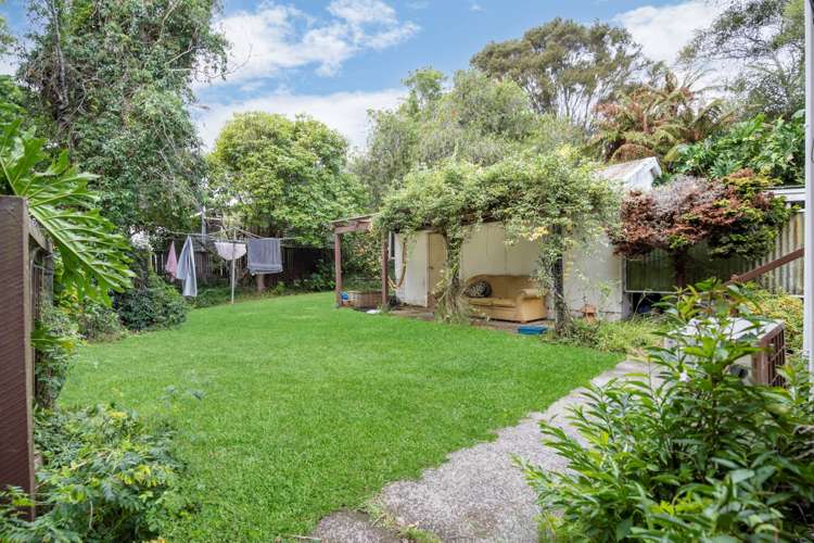 19 Renton Road Mount Albert_17