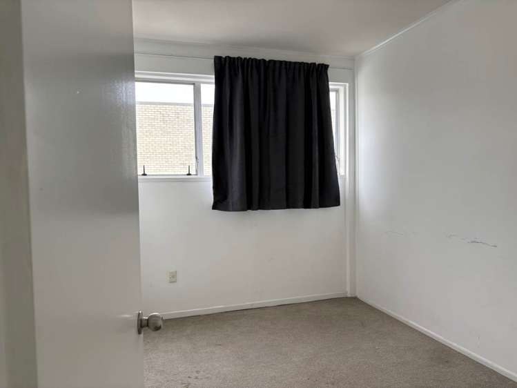 Unit A/23 Queens Road Panmure_6