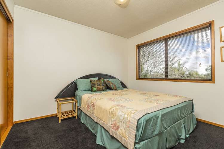 2/32 Charles Fox Place Saint Johns_11