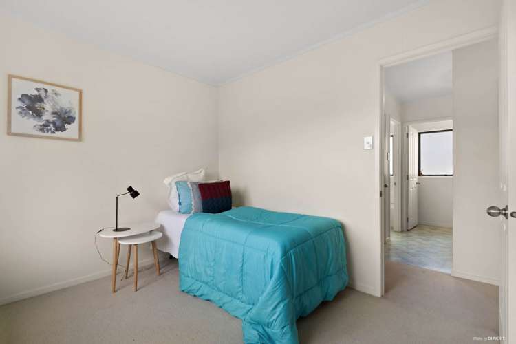 22b Glenorchy Street Glen Eden_11