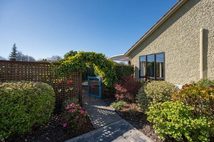 63 Otia Drive Richmond_18