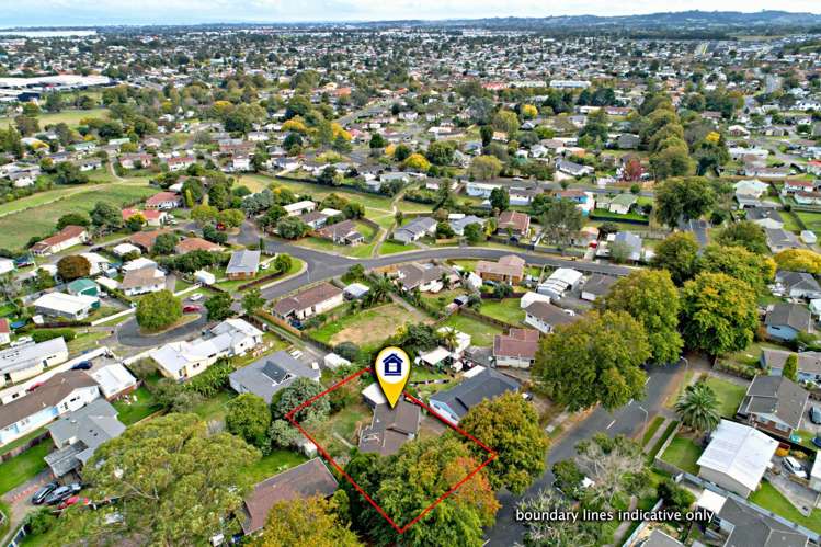 29 Redcrest Avenue Red Hill_17
